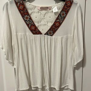 White blouse with lace back